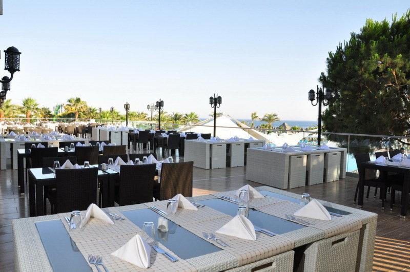 Paloma Oceana Hotel Side Bagian luar foto