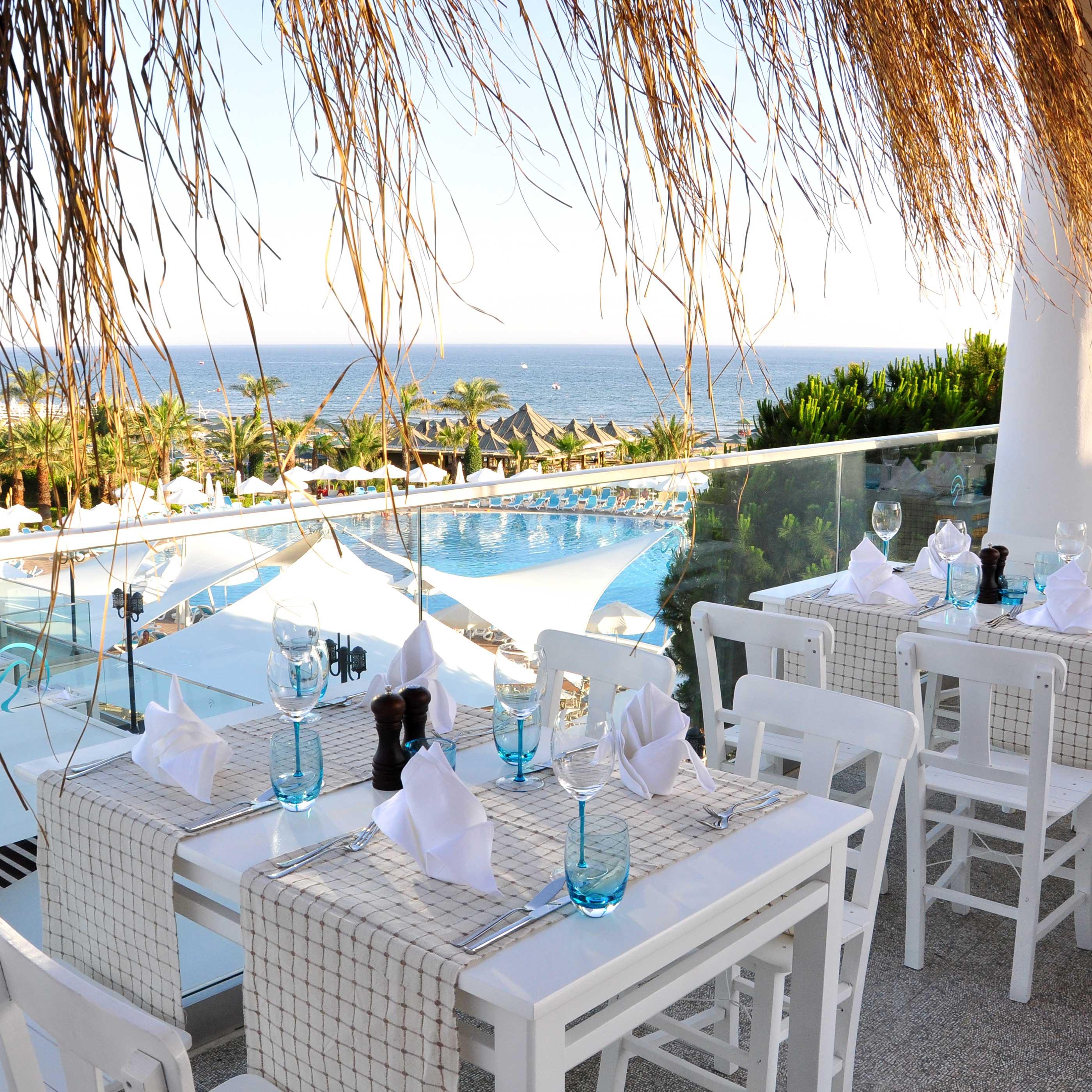 Paloma Oceana Hotel Side Bagian luar foto